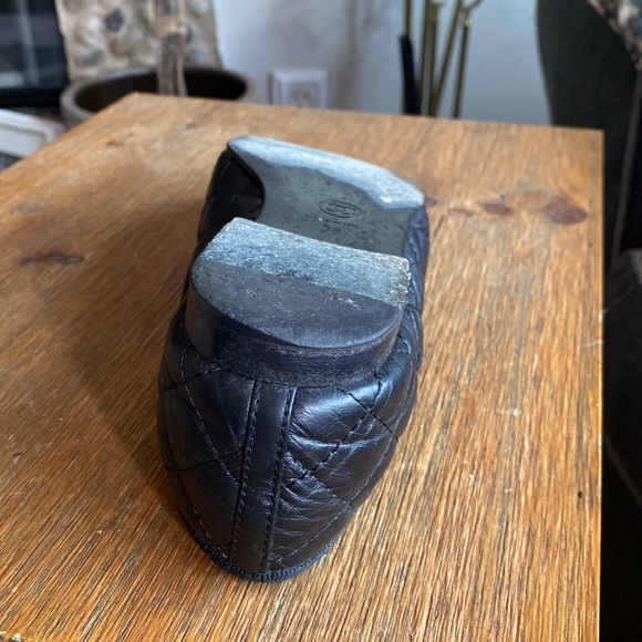 Black Chanel Interlocking CC leather quilted ballerina flats - Picture 4 of 4